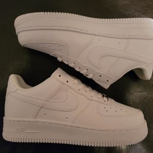 Nike Air Force 1 Low